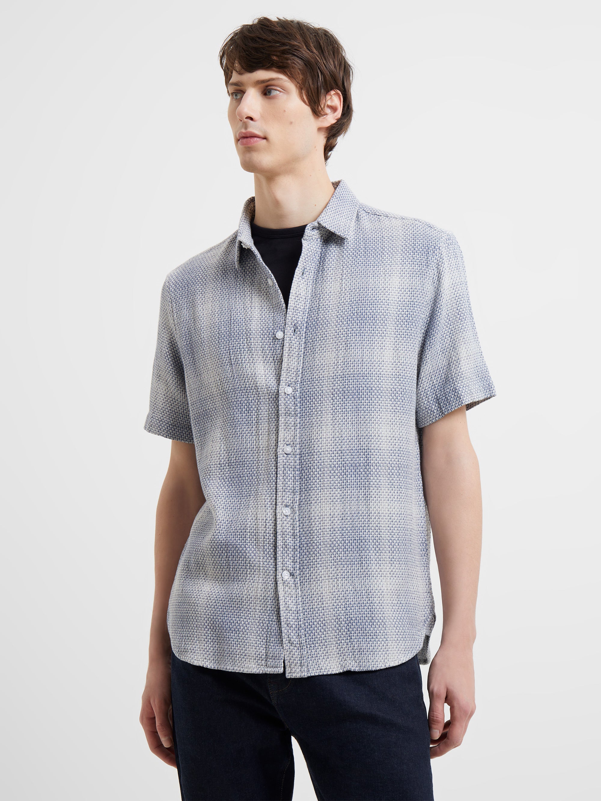 Camisa Clásica Berrow en Tejido Dobby de Algodón Premium