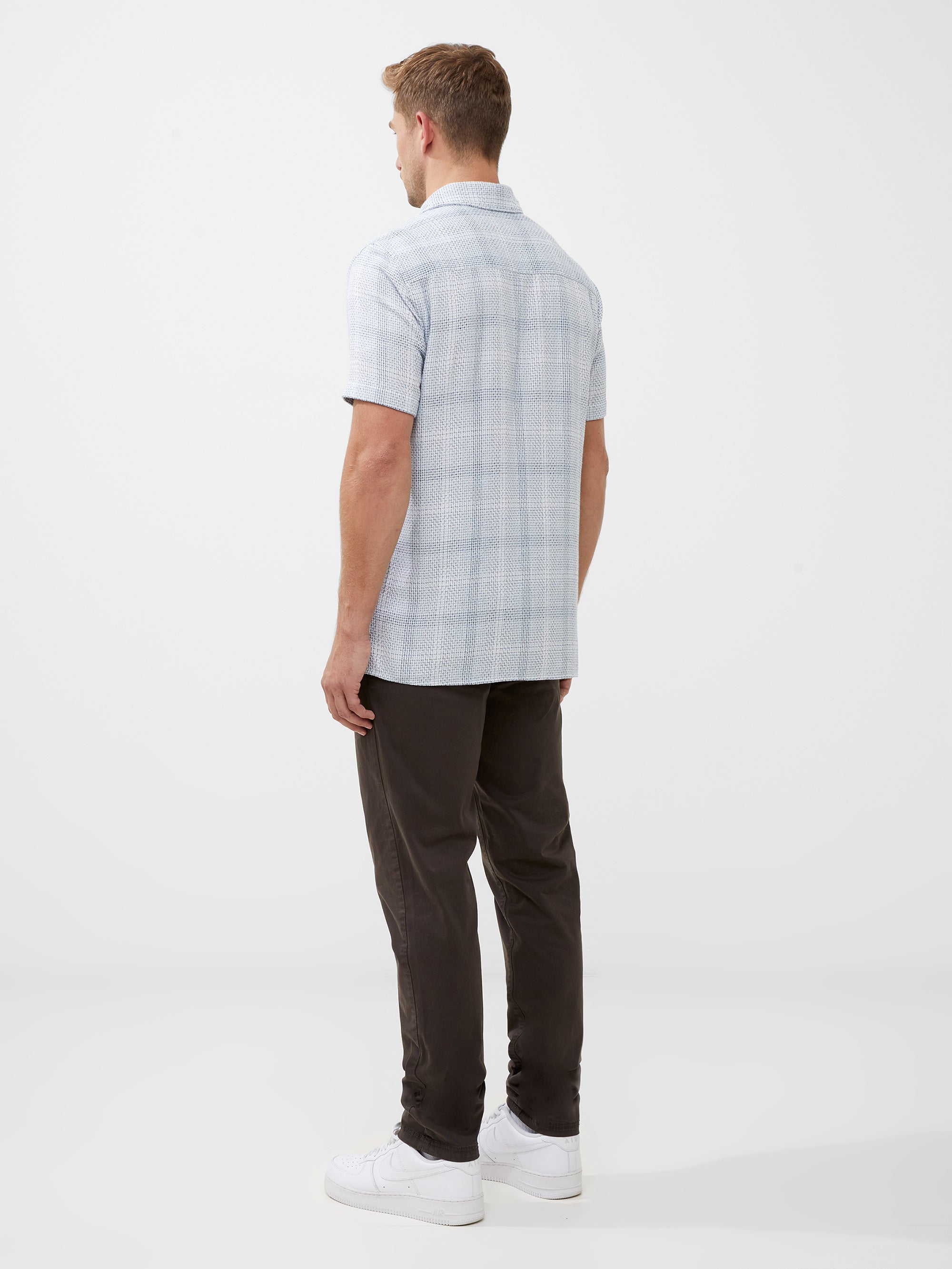 Camisa Ligera Barrow con Tejido Dobby - Manga Corta para Estilo Casual