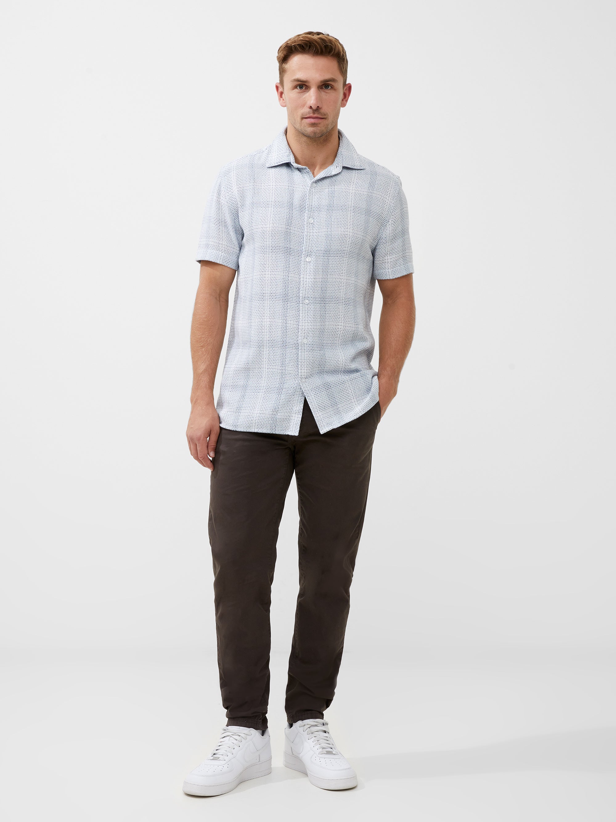 Camisa Ligera Barrow con Tejido Dobby - Manga Corta para Estilo Casual