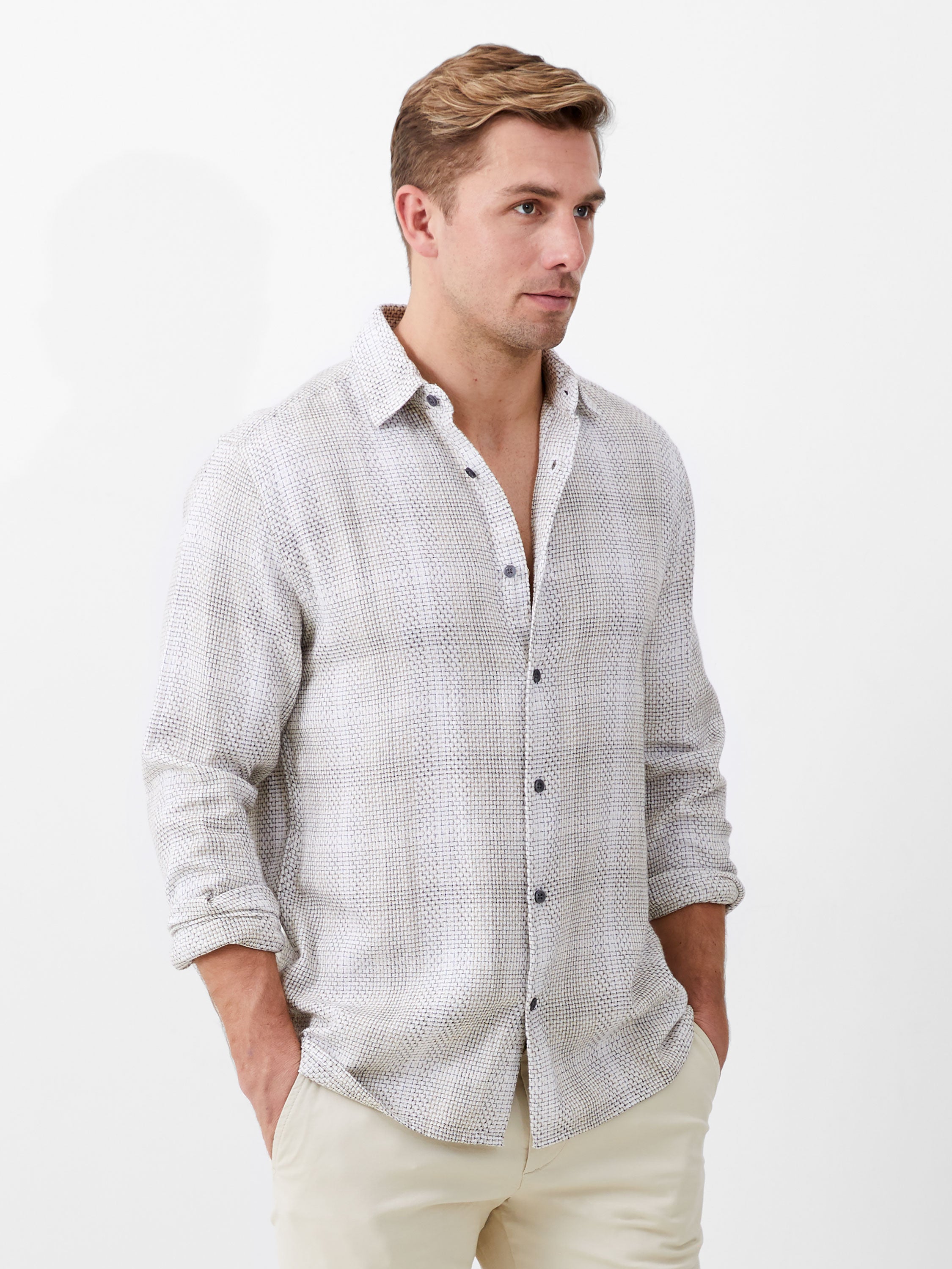 Camisa Barrow Dobby en Tejido Estructurado - Manga Larga Premium para Estilo Casual y Formal