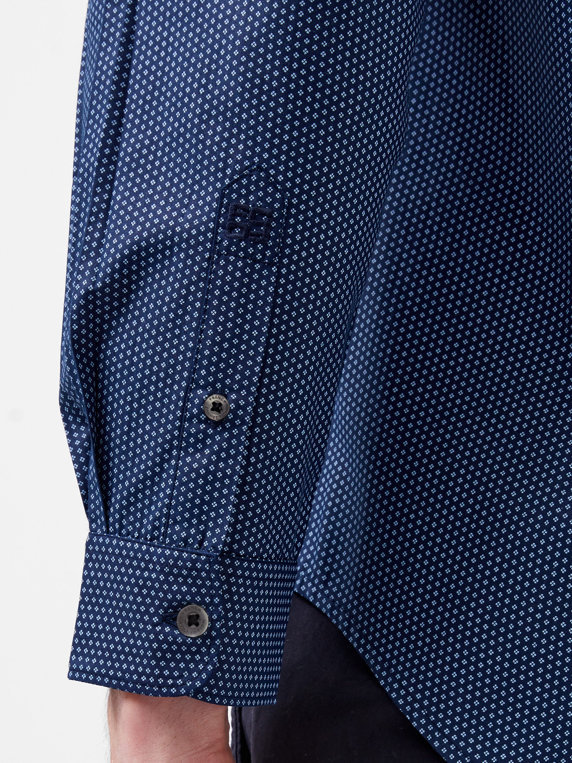 Classic Collar Printed Shirt
