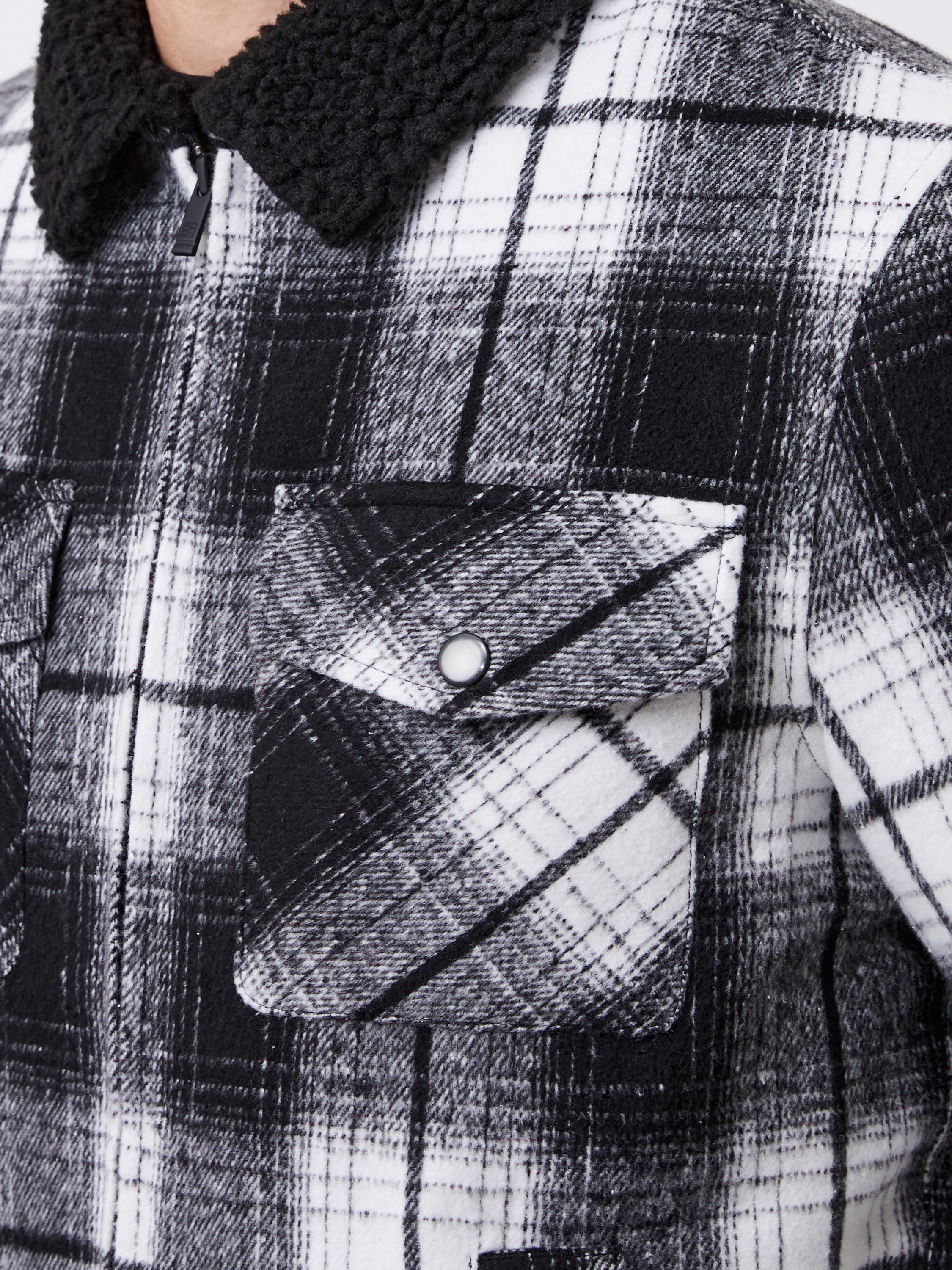 Chaqueta Moderna con Cuello Borg y Estampado Cuadrillé