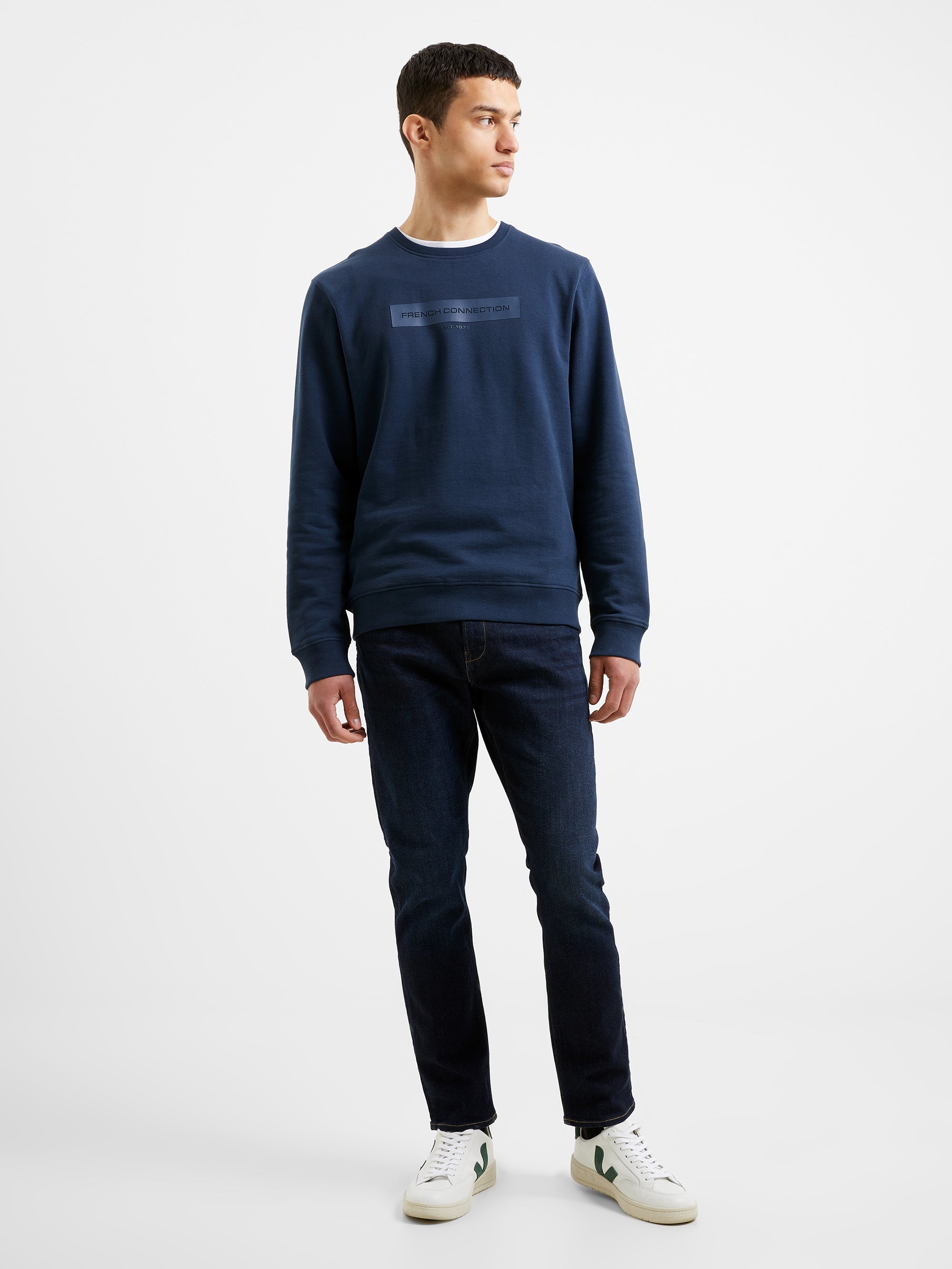 Jersey Blockdown de Cuello Redondo - Estilo Moderno y Cálido para Invierno