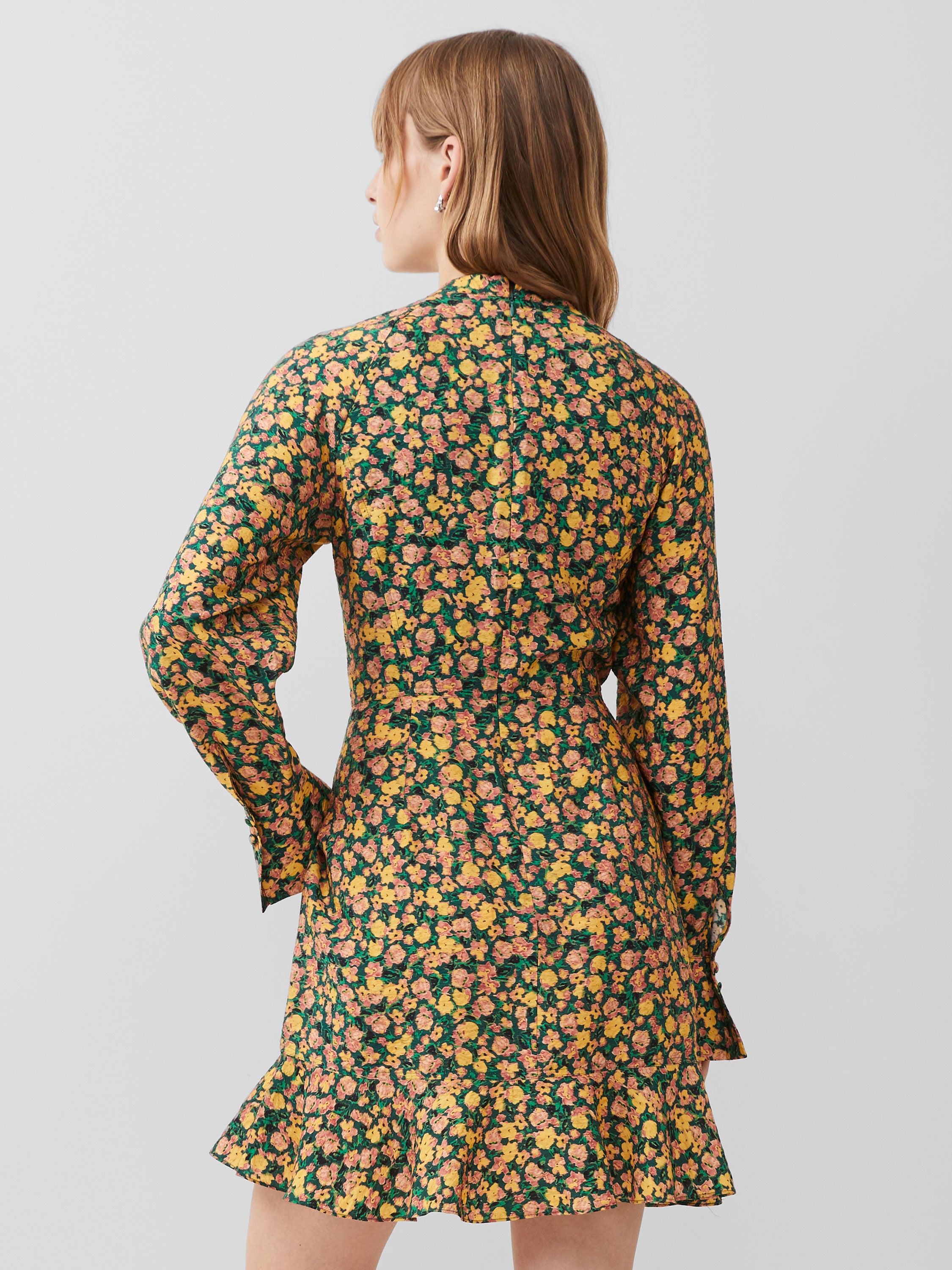 Vestido Corto con Detalle de Relieve - Colección Otoño Aleezia Flavia