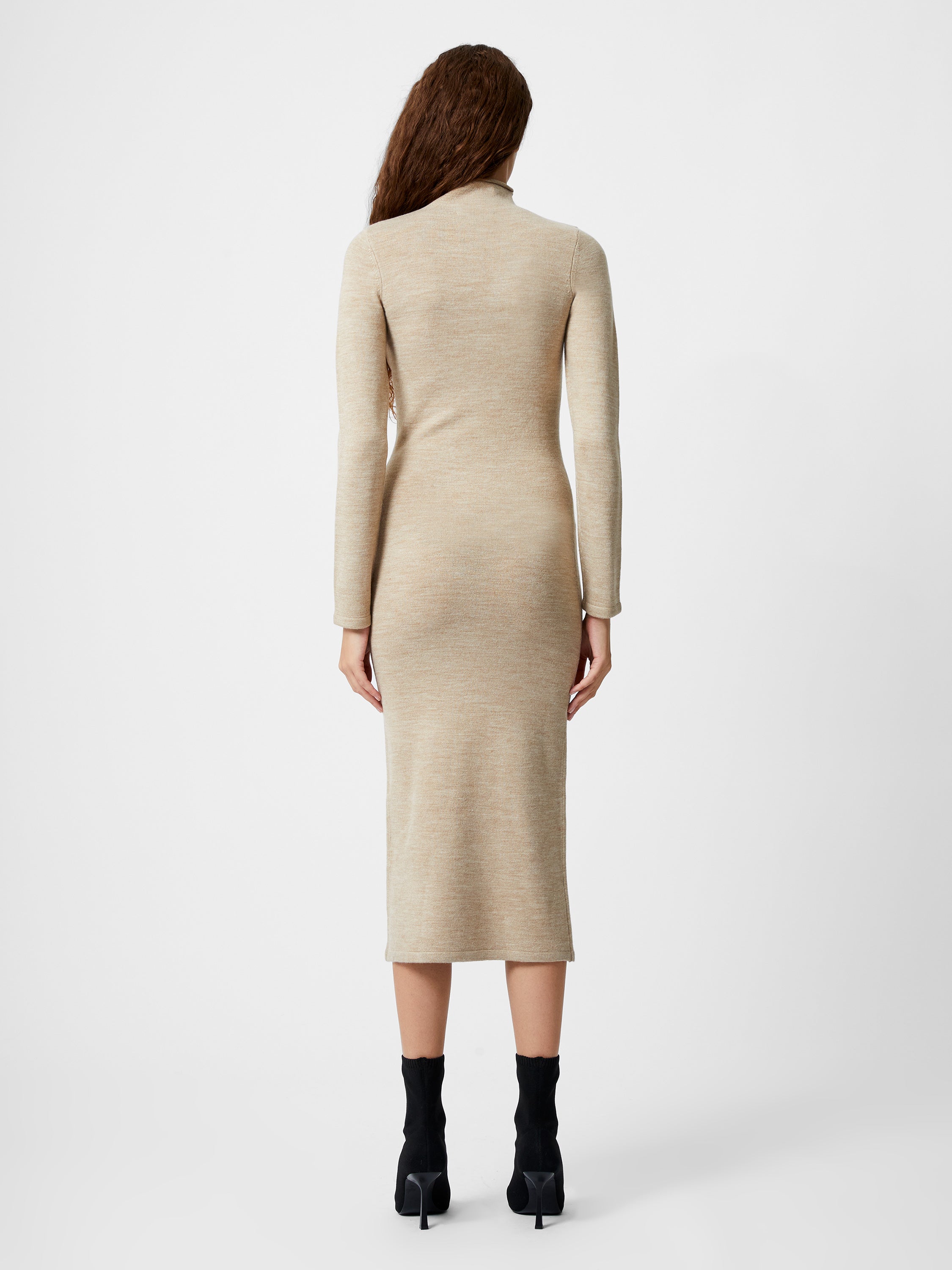 Vestido Mid-Largo con Cuello Redondo en Tejido Ultra Suave