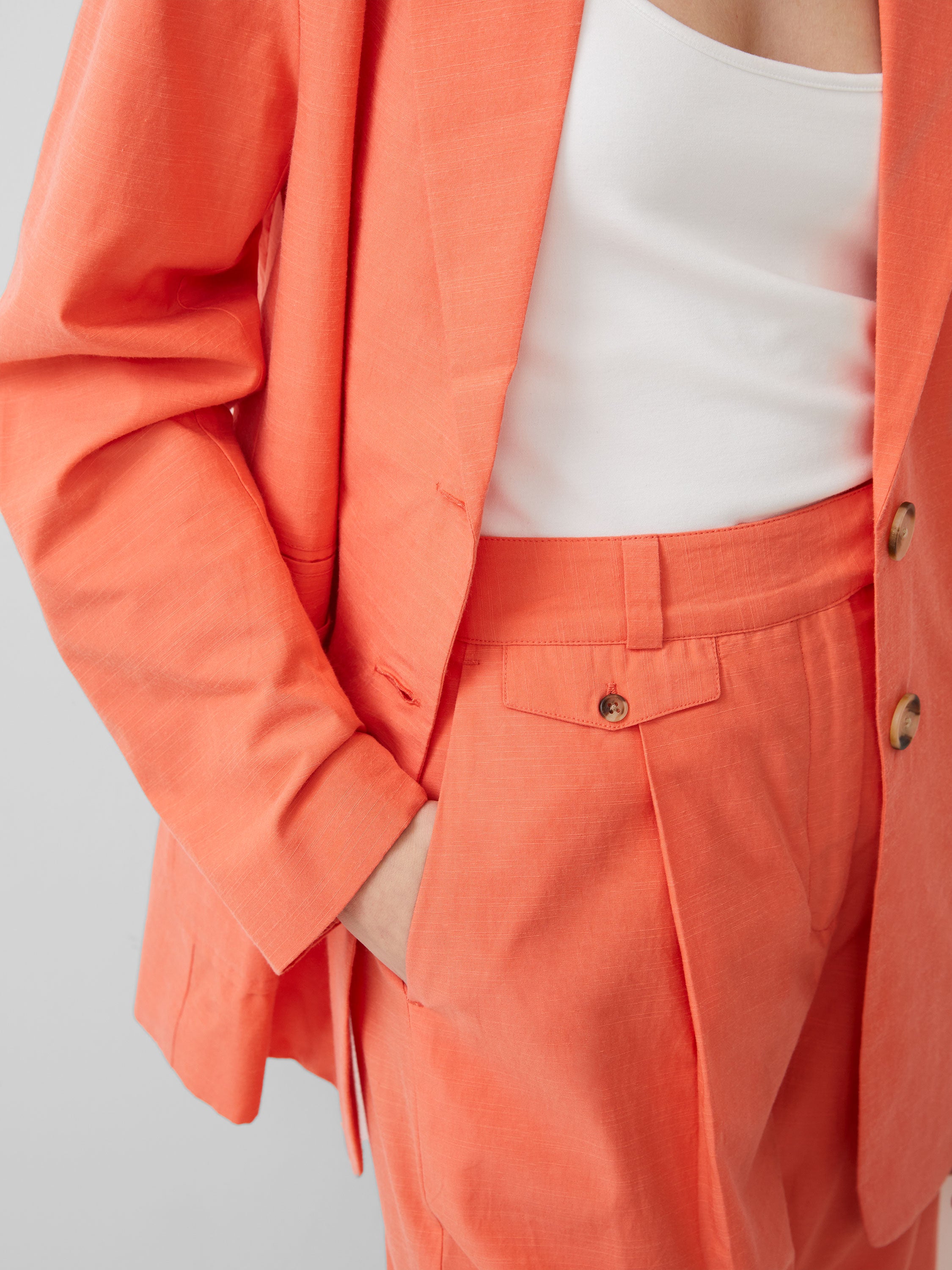 Alania Abrigo Elegante - Diseño Moderno para Mujer | Colección Exclusiva de Chaquetas Premium