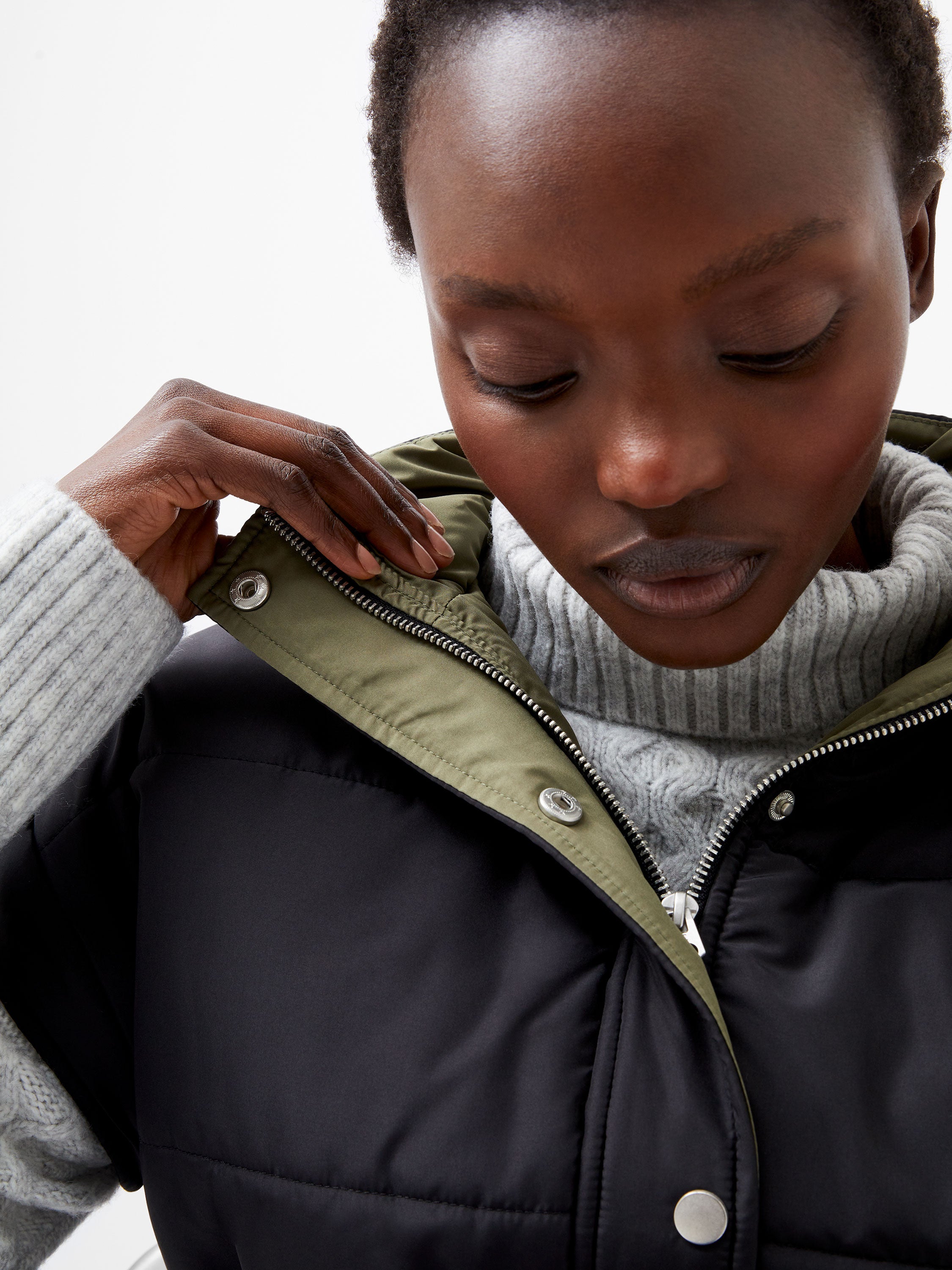 Chaleco Acolchado Eco-Amistoso Auden - Material Reciclado Ligero Impermeable para Moda Sostenible