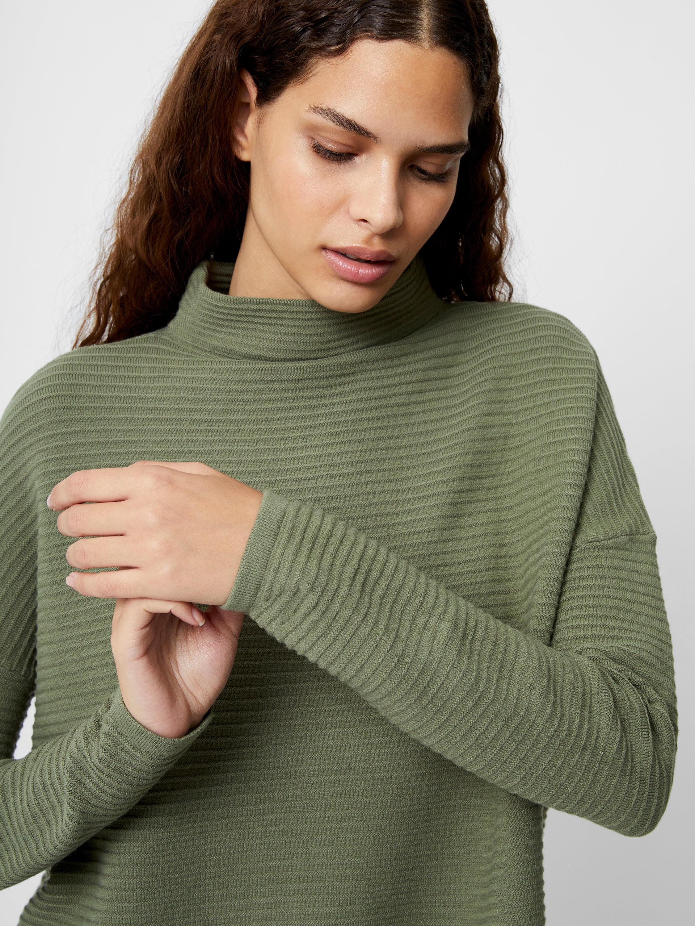 Suave Jersey de Cuello Alto Lena para Bebé - Diseño Premium en Tejido Ultraconfortable