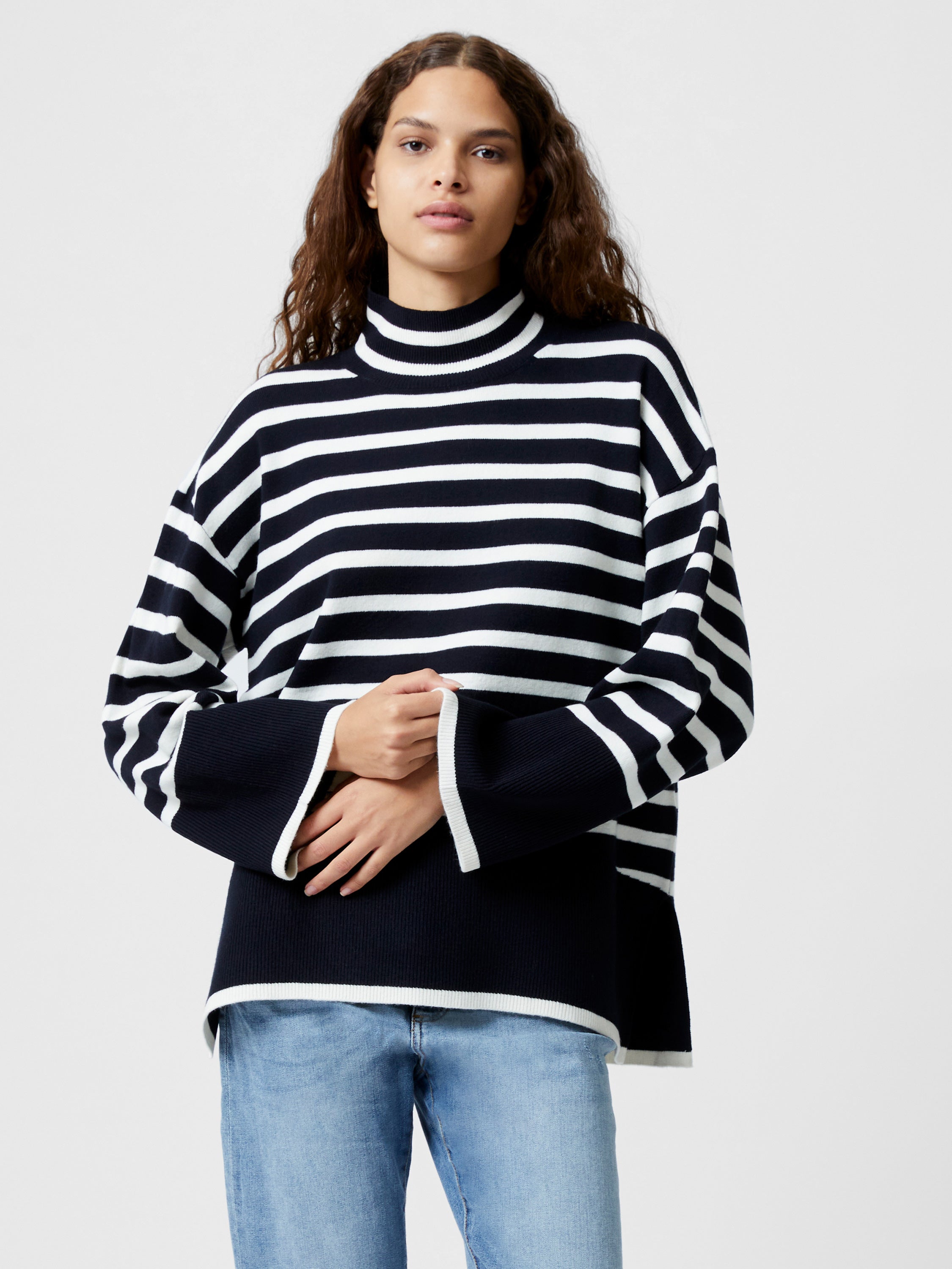 Babysoft Jersey de Cuello Alto con Rayas y Corte Lateral Moderno