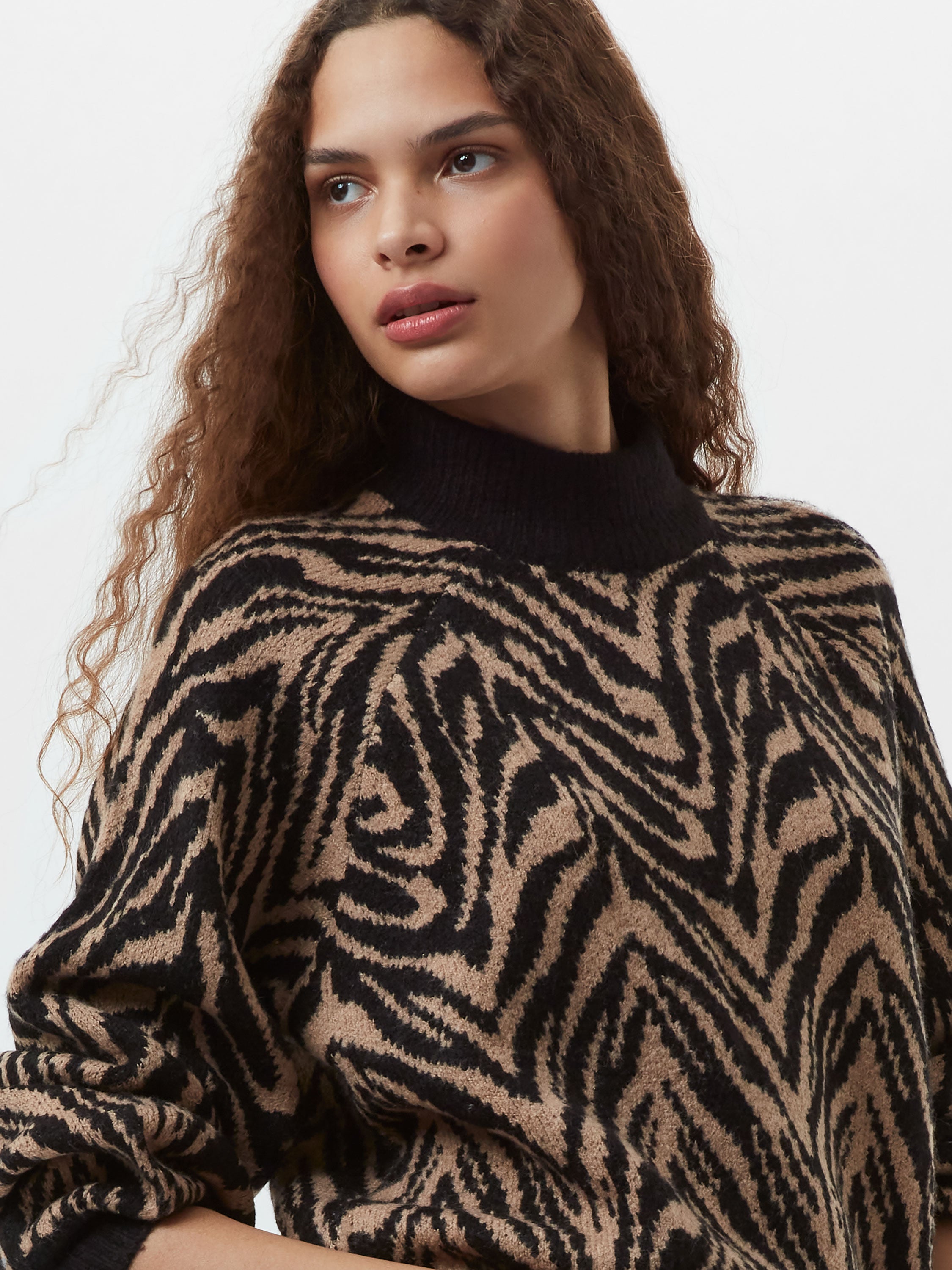 Sudadera Urbana con Estampado de Fauna Silvestre