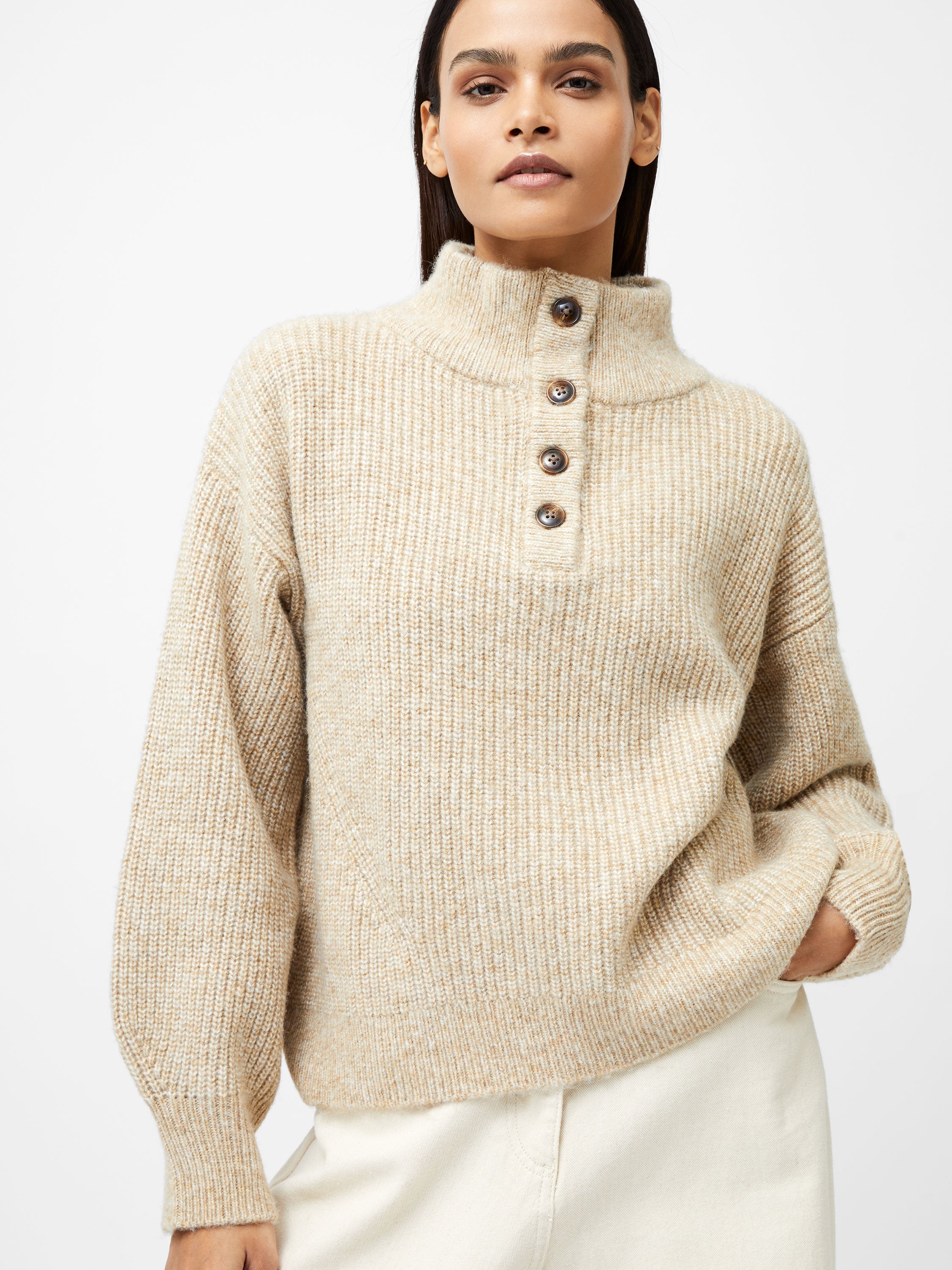 Sweater de punto con hombros caídos y cierre parcial de botones - Diseño moderno en tejido acogedor