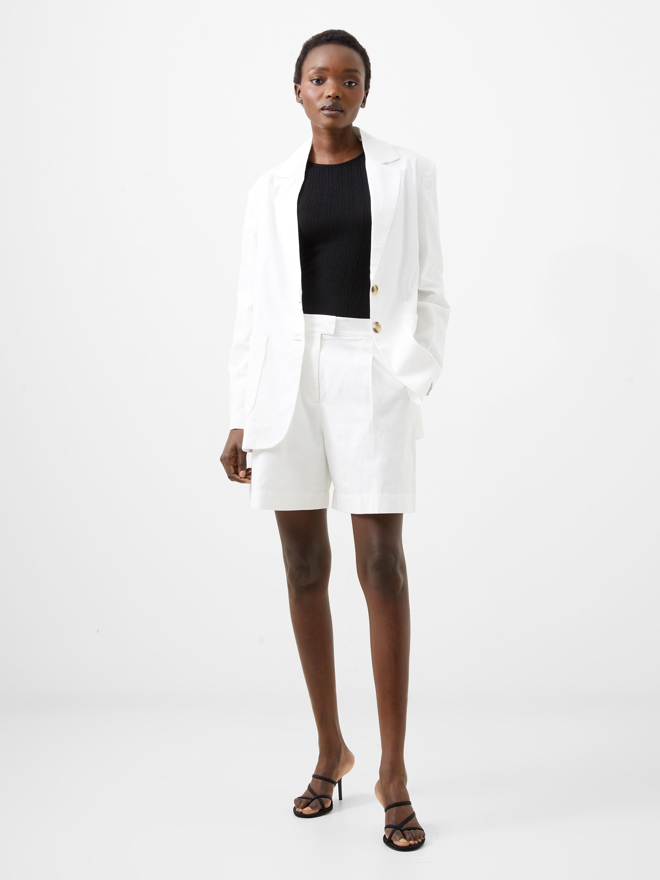 Bermudas Urbanas Alania - Estilo Casual Verano 2024 con Diseño Exclusivo en Algodón Orgánico
