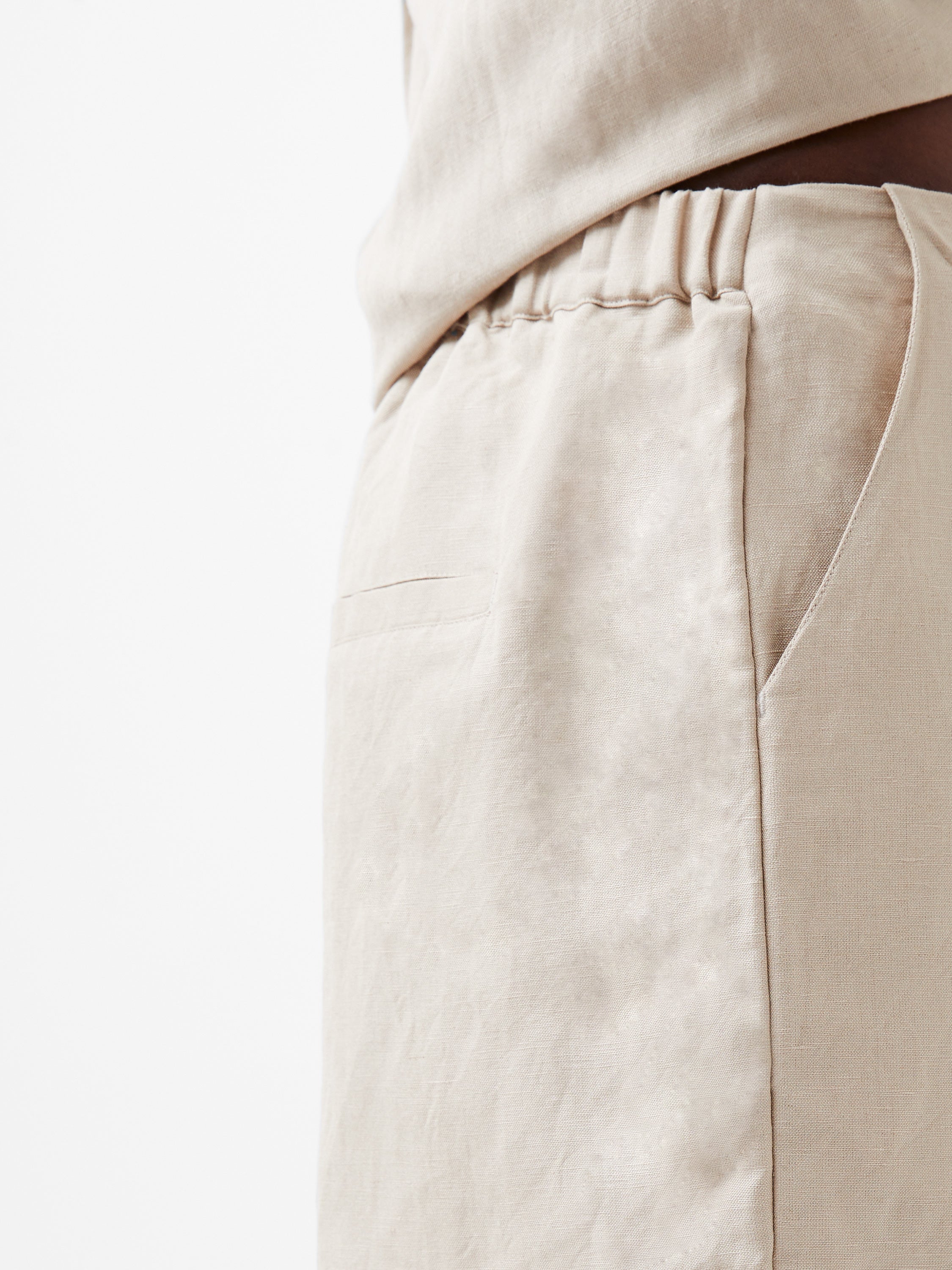 Bermudas Birdie en Lino Natural con Corte Preciso - Diseño Elegante y Ajuste Personalizado