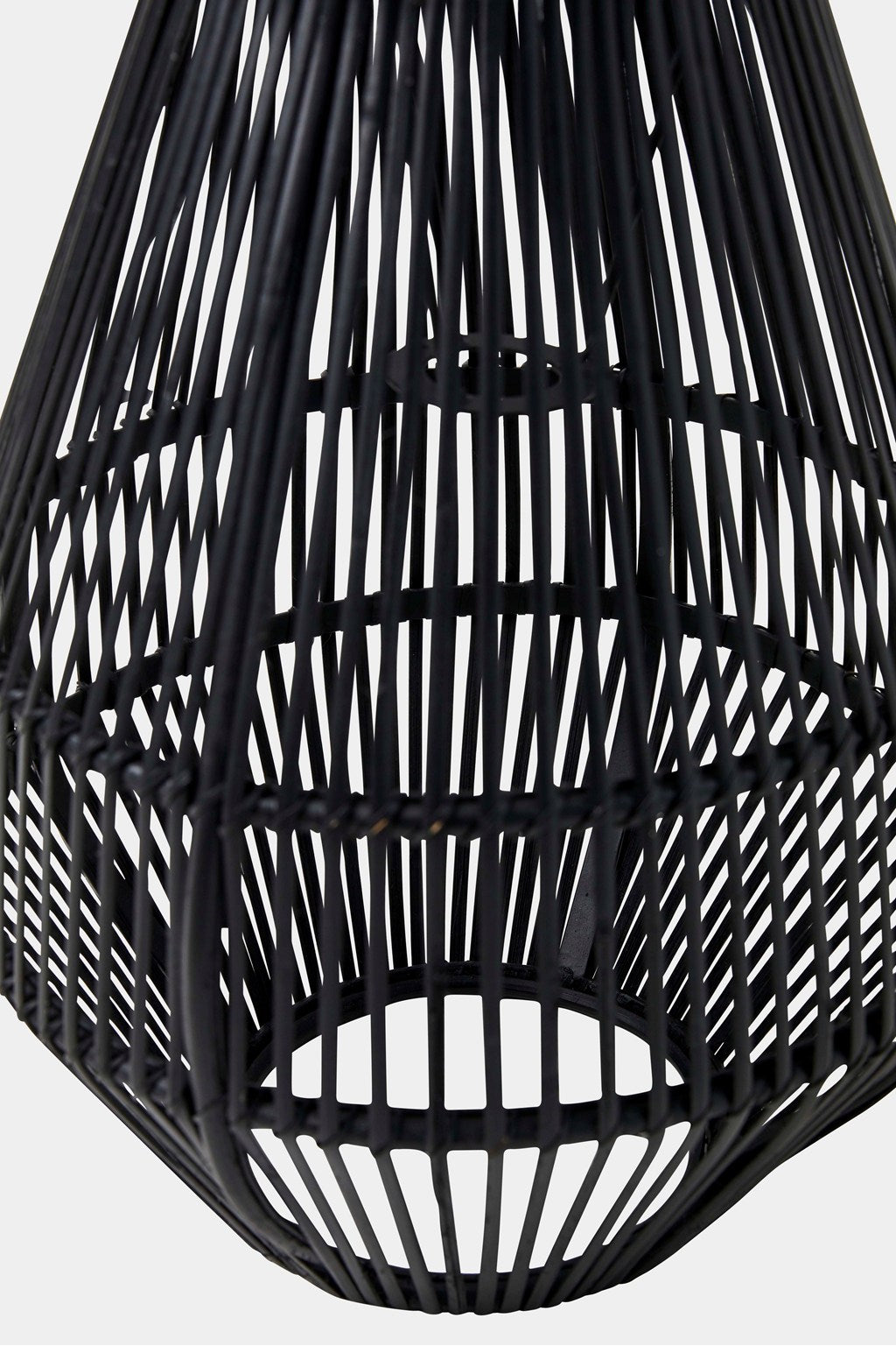 Lámpara Colgante de Ratán Negro Tejido a Mano - Diseño Moderno para Interiores