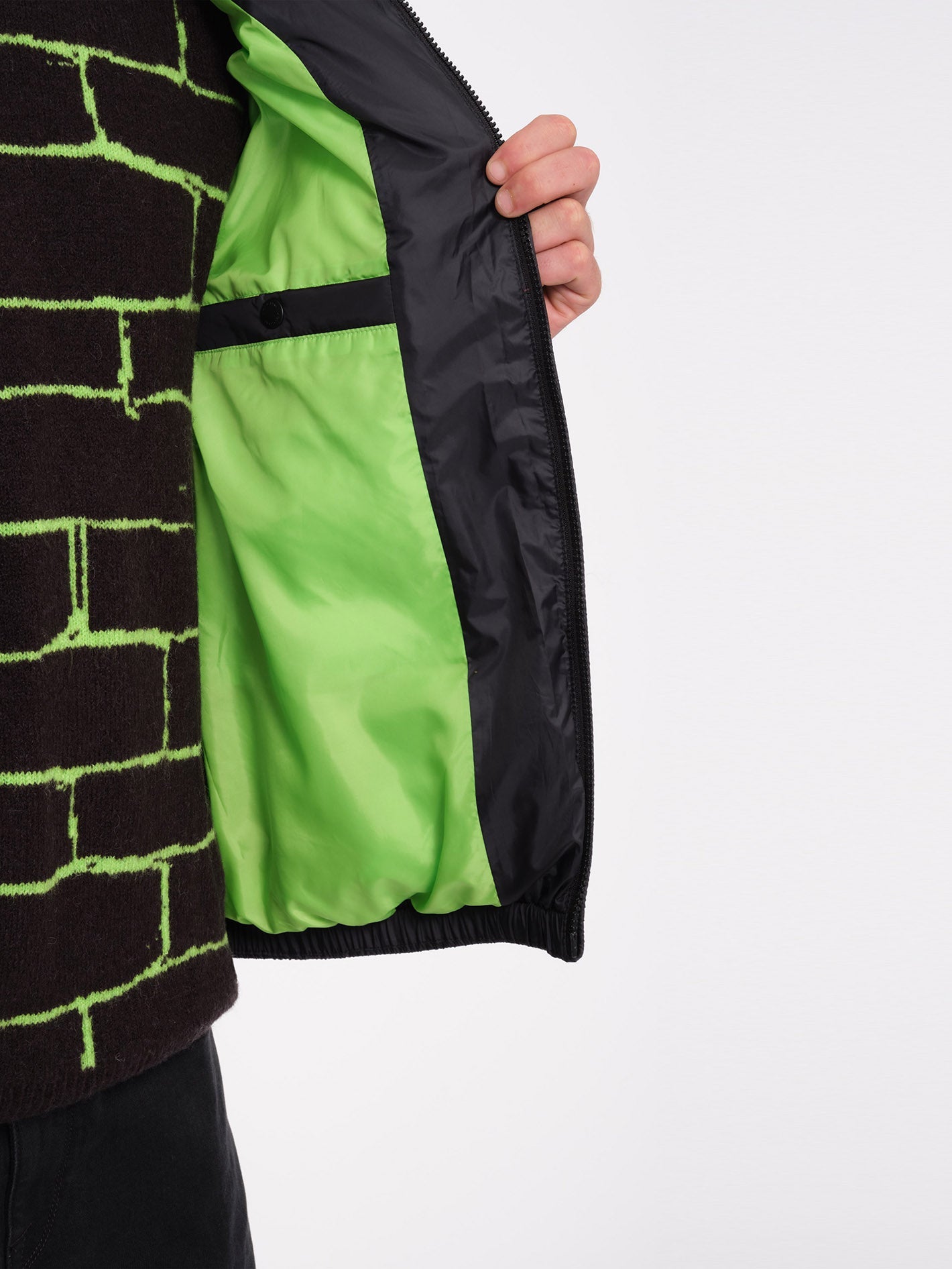 Chaqueta Térmica Urbana Ébano - Revestimiento Premium para Paredes Exterior