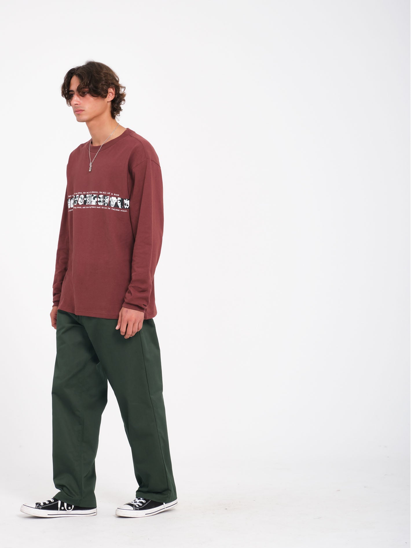 Playera Skater Colección Vitals Remy - Estilo Urbano en Color Vino Tinto