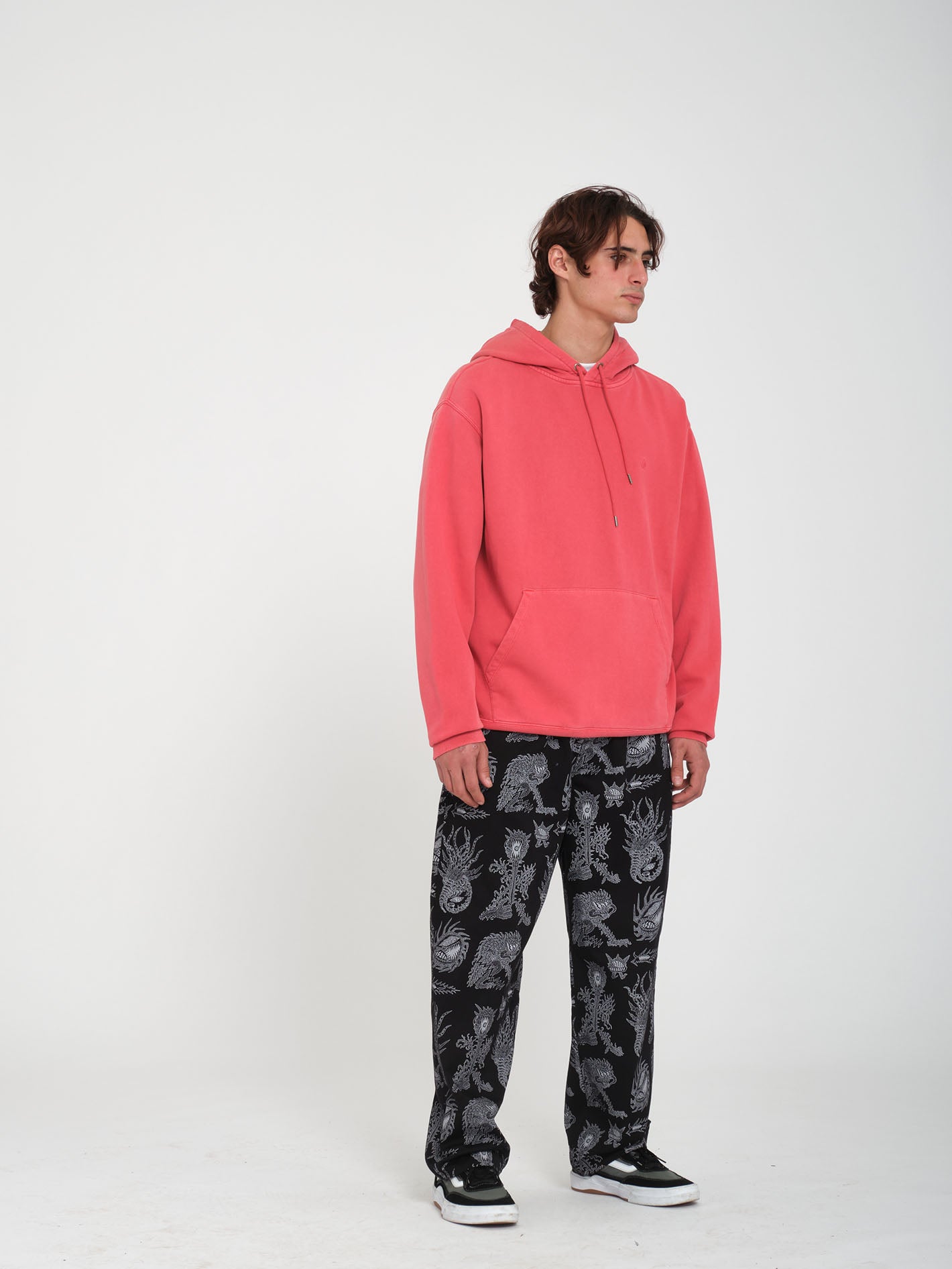 Hoodie Stone Único con efecto lavado - Tono rubí desgastado