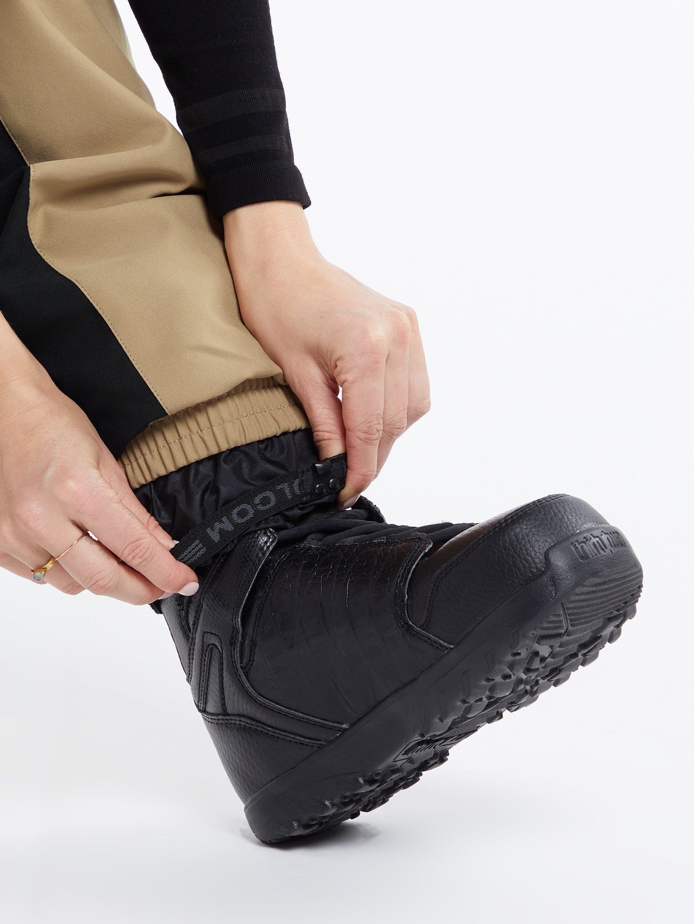 Pantalón Silvestre Wildling - Caqui Terroso para Hombre/Mujer | Comodidad Natural en Tono Tierra