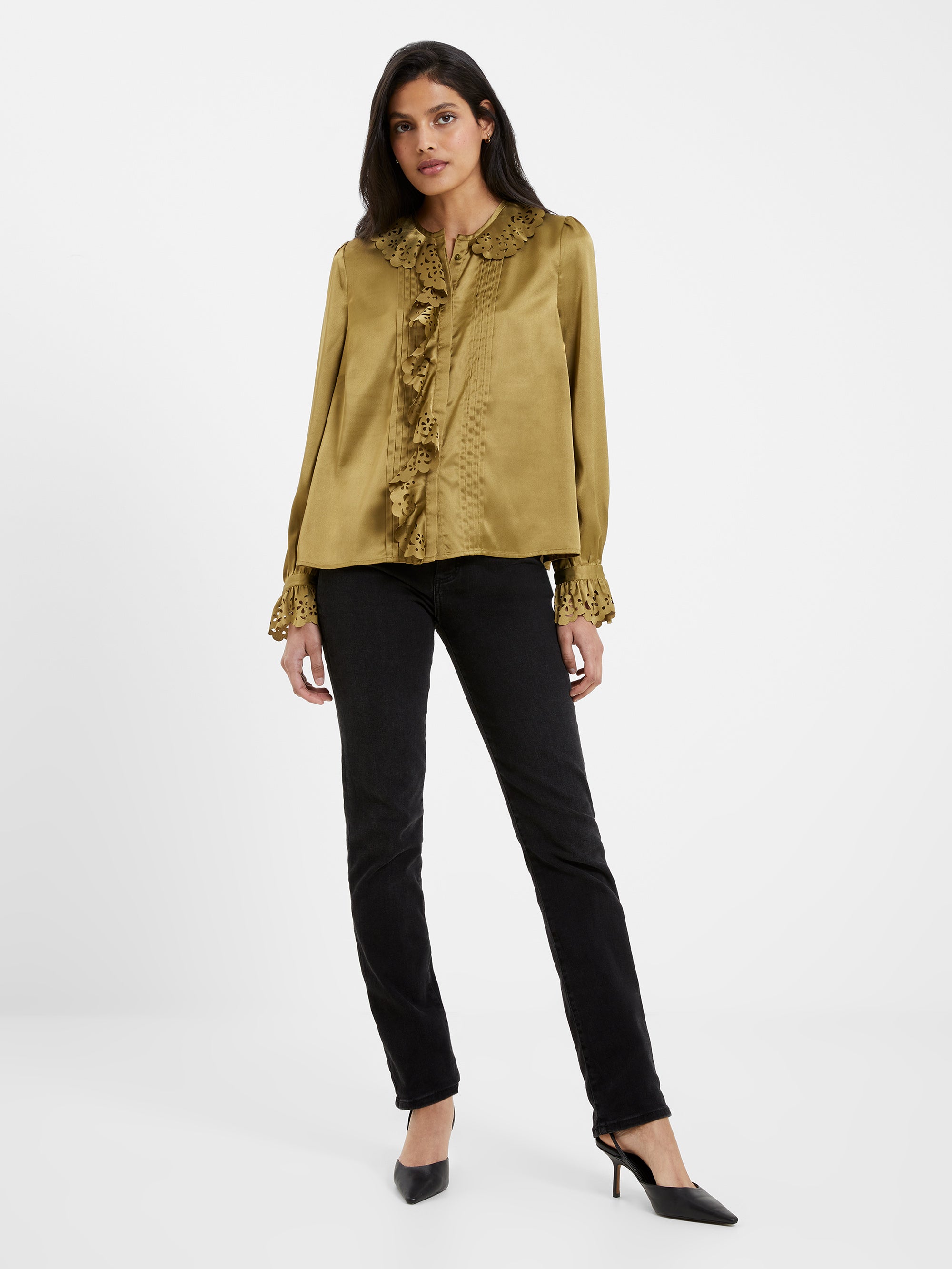 Blusa Elegante Aleeya con Volantes de Encaje y Satén para Mujer - Moda Femenina con Detalles Delicados