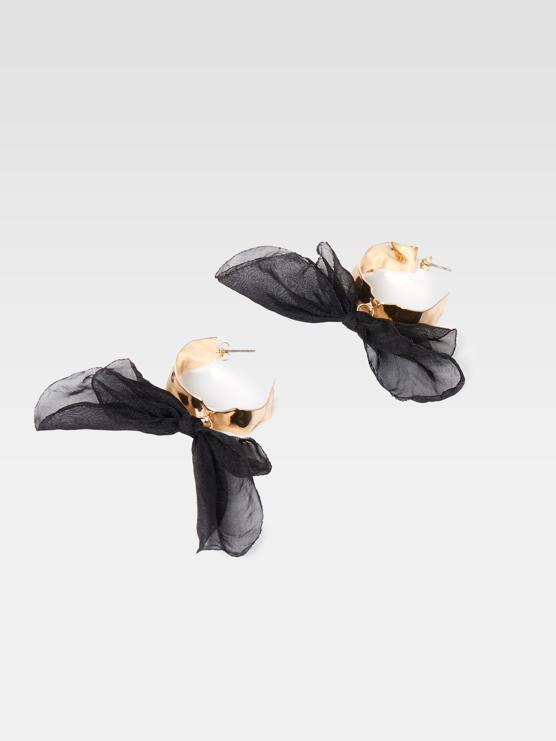 Aretes Argollas con Moño Elegantes - Detalle Brillante en Plata Sterling para Mujer